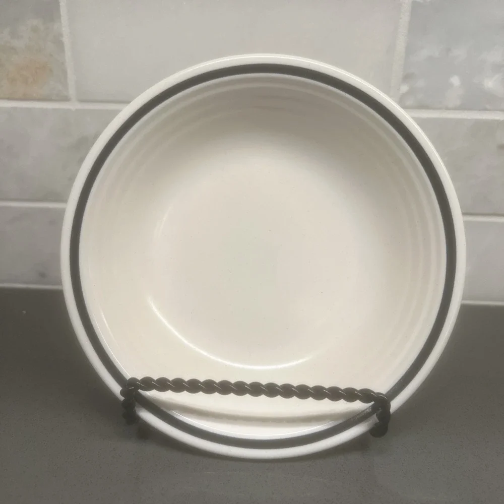 6-Vintage Town & Country Collection Stoneware 